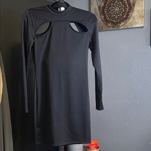 Black Cutout Long-Sleeve Bodycon Dress